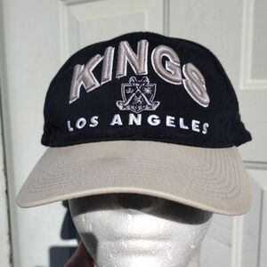 Vintage LOS ANGELES KINGS Cap Drew Pearson Shield Logo Spell Out NHL Hockey